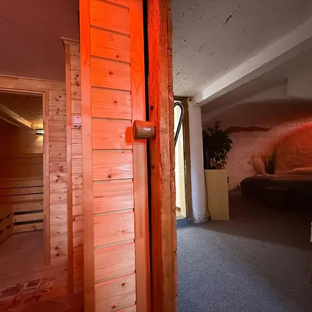 Aparthotel Sauna Unesco 14 Century 3*